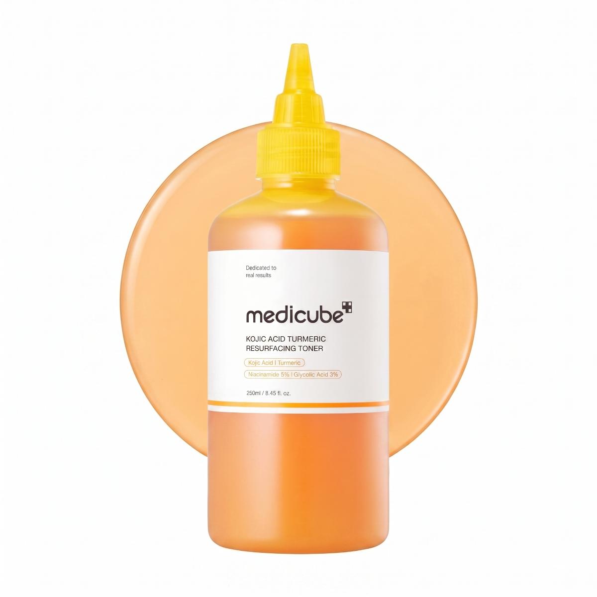MEDICUBE Kojic Acid Turmeric Toner 250 ml — тонер